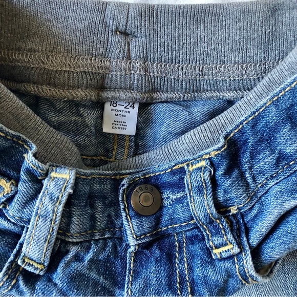 Gap baby denim shorts - Picture 3 of 3